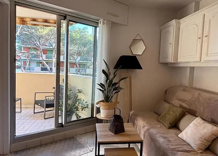 アパート Bord De